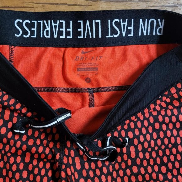 Red and Black Nike Dri Fit Running Leggings - Size M - Picture 3 of 4